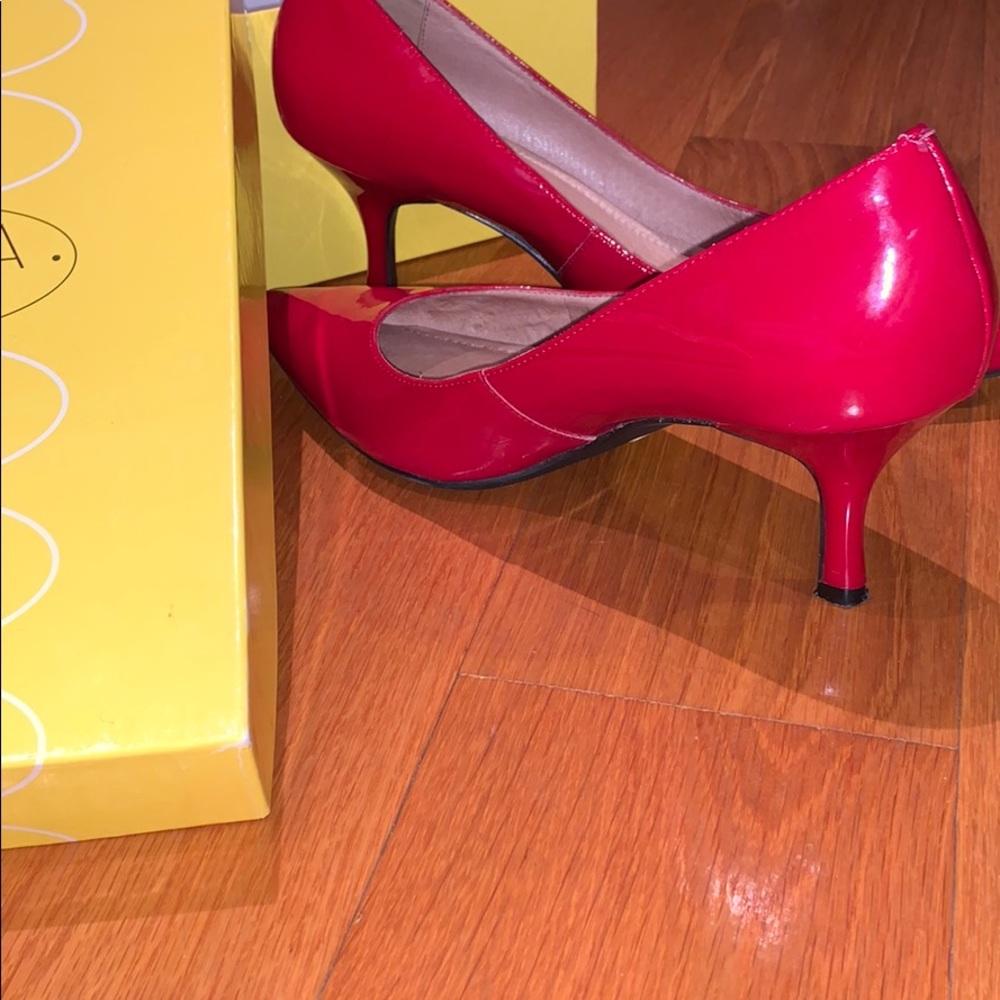 Red Heels - image 3